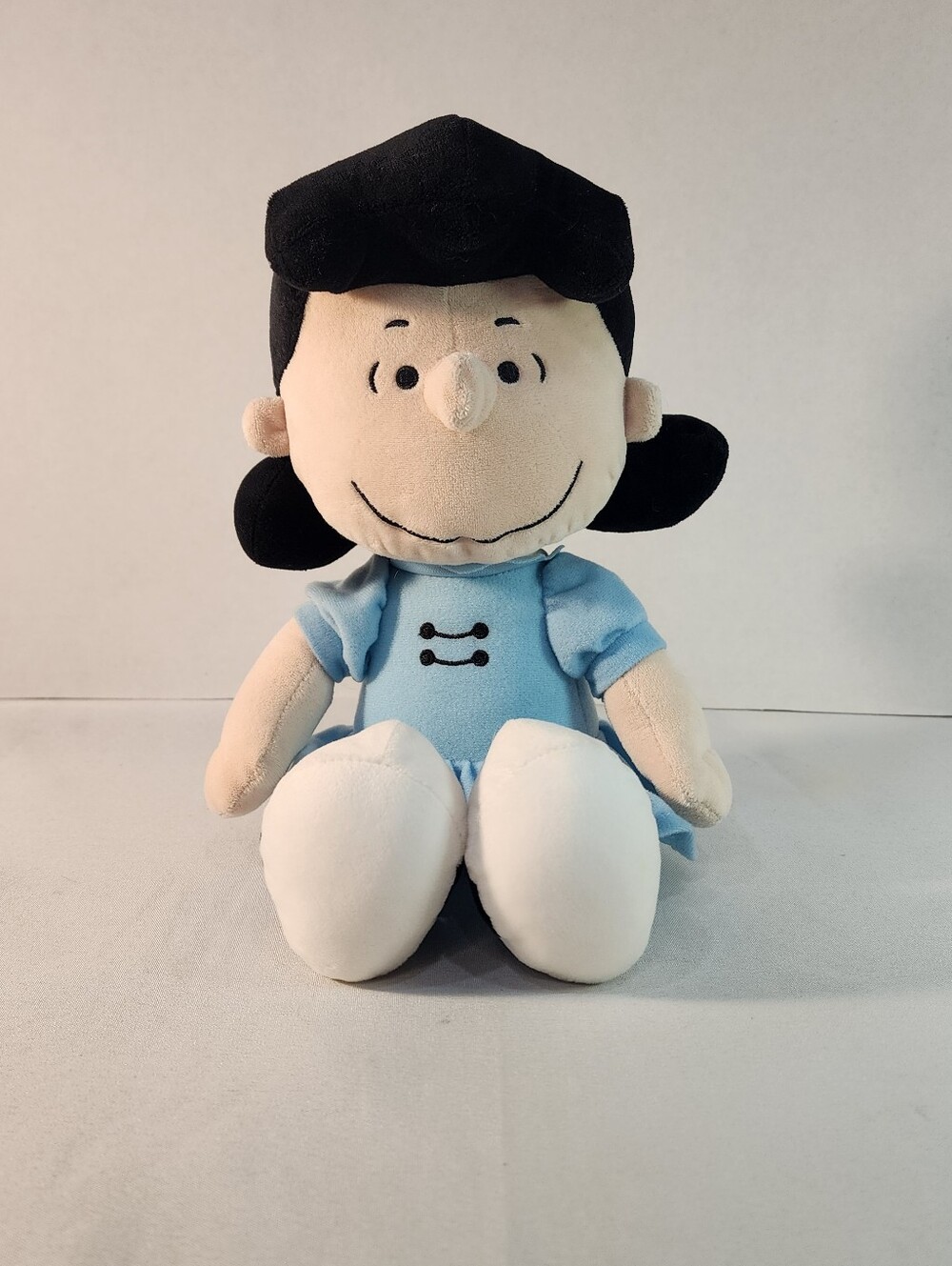 Peanuts  Snoopy Lucy Van Pelt 14” Kohl’s Cares Plush Doll